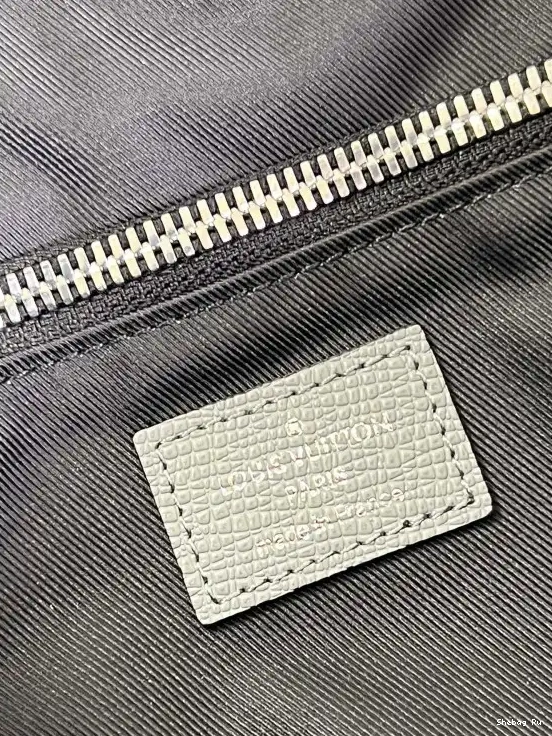 LOUIS MESSENGER FLAP VUITTON NEW 0612